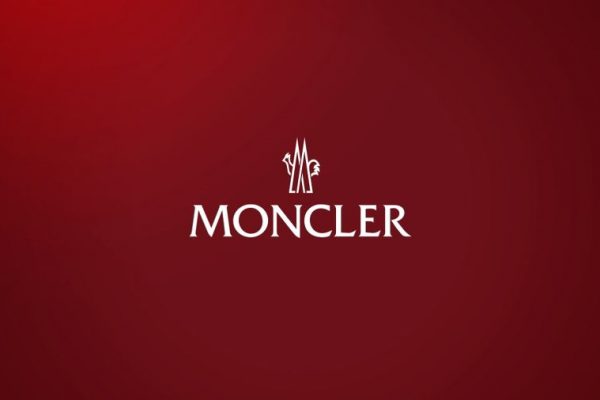 Moncler Background